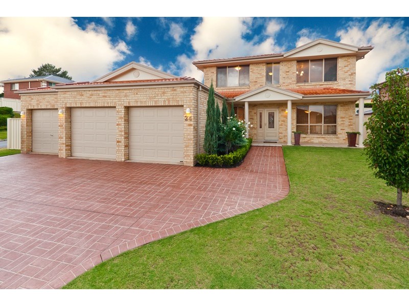 24 Sorenson Crescent, Glenmore Park NSW 2745