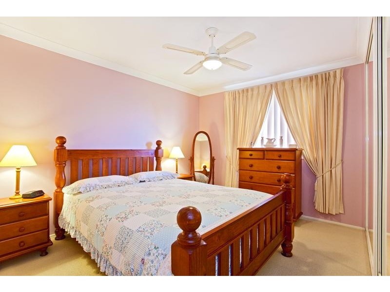 15 The Lakes Drive, Glenmore Park NSW 2745