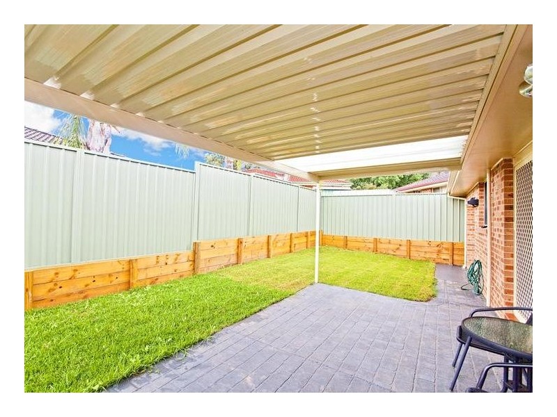 10 Cowan Place, Glenmore Park NSW 2745