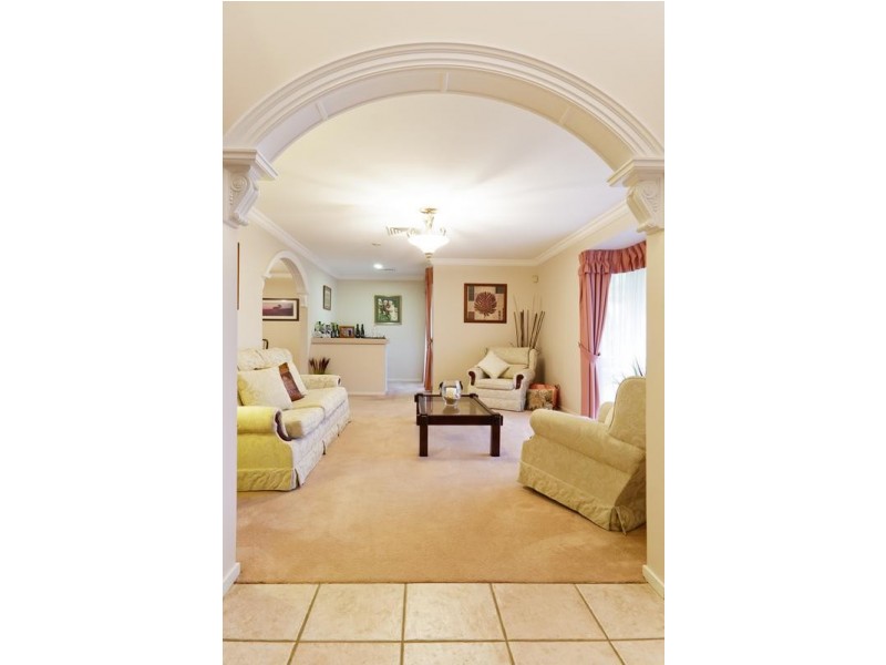 24 Marcus Clarke Cres, Glenmore Park NSW 2745