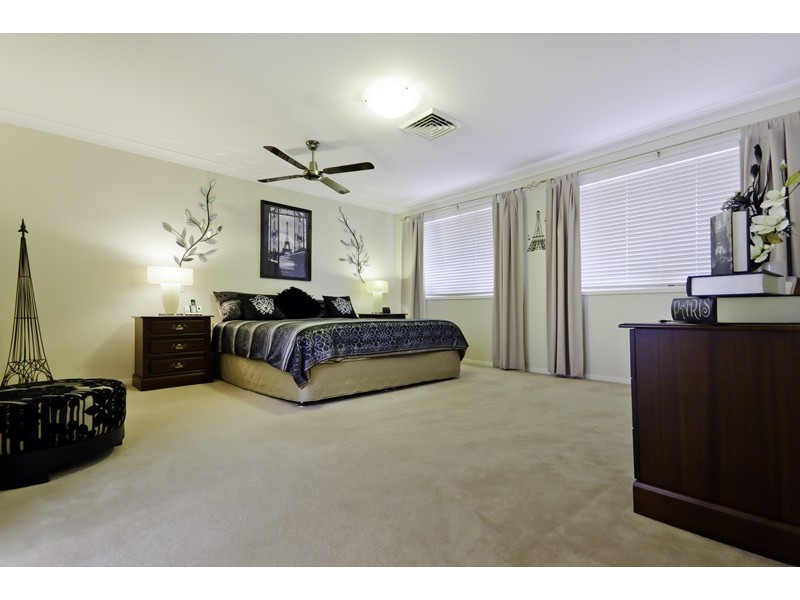 24 Marcus Clarke Cres, Glenmore Park NSW 2745