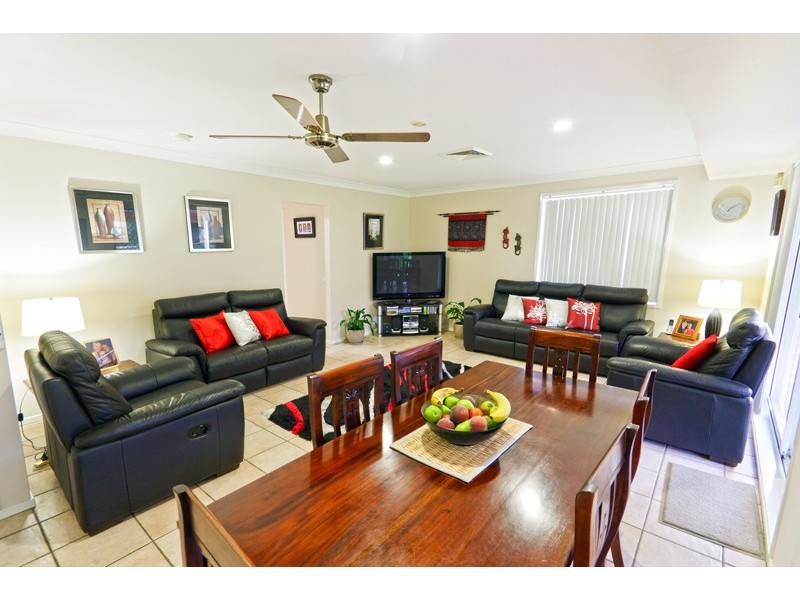 24 Marcus Clarke Cres, Glenmore Park NSW 2745