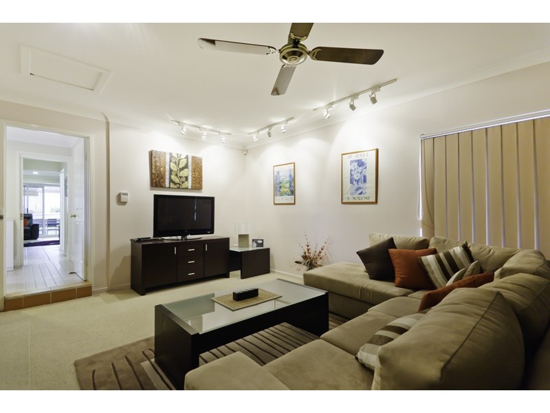 24 Marcus Clarke Cres, Glenmore Park NSW 2745