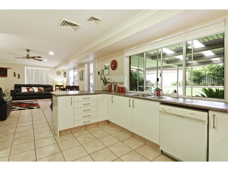 24 Marcus Clarke Cres, Glenmore Park NSW 2745
