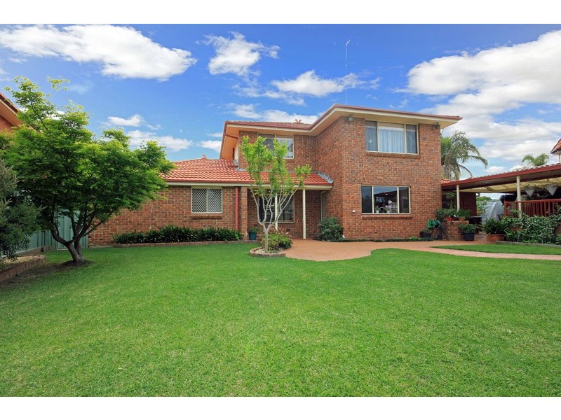 12 Giles Close, Glenmore Park NSW 2745