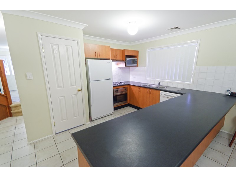 18 Cascade Avenue, Glenmore Park NSW 2745