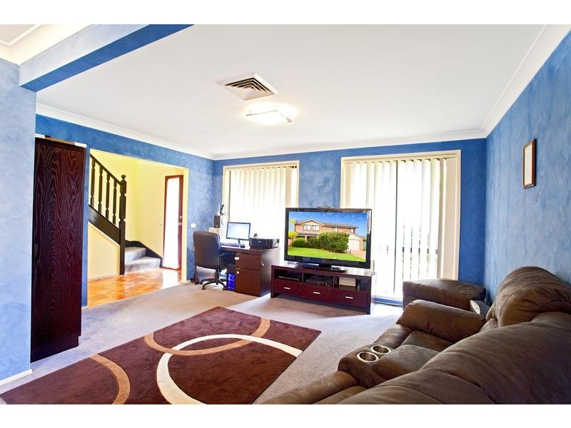 4 Burraga Place, Glenmore Park NSW 2745