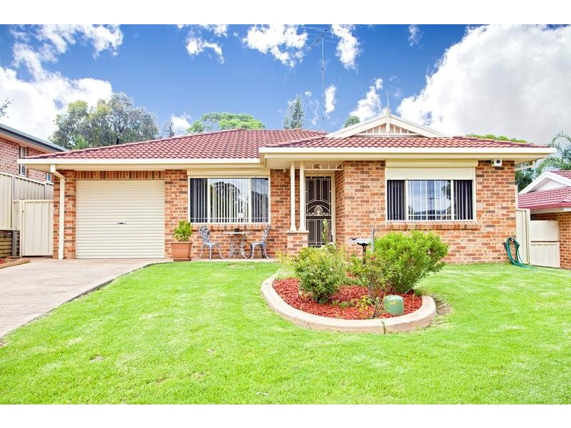 14 Cowan Place, Glenmore Park NSW 2745