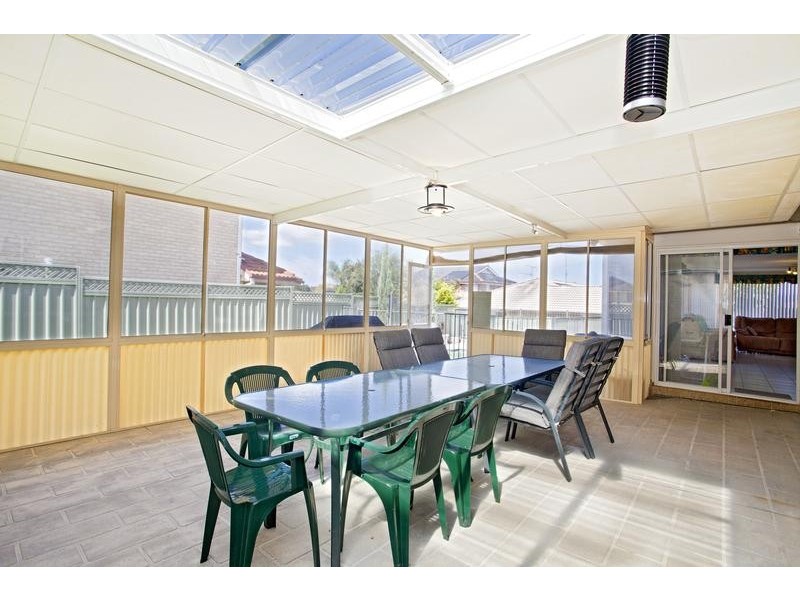 33 St Andrews Drive, Glenmore Park NSW 2745