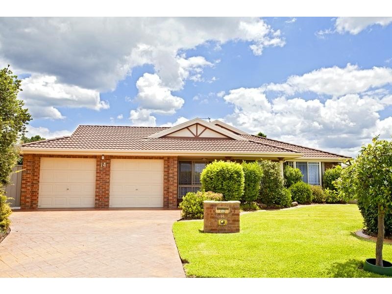 14 Burra Close, Glenmore Park NSW 2745