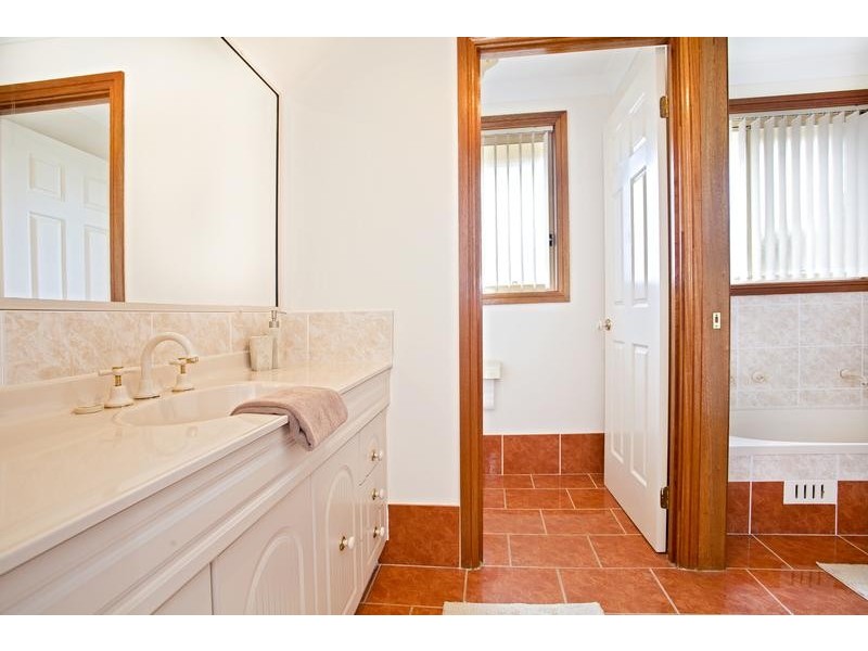 14 Burra Close, Glenmore Park NSW 2745