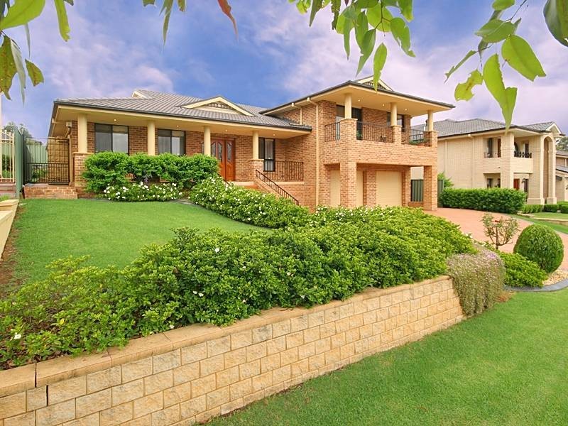 8 Orlander Avenue, Glenmore Park NSW 2745