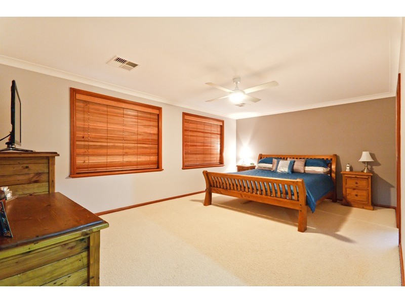 23 Cascade Avenue, Glenmore Park NSW 2745