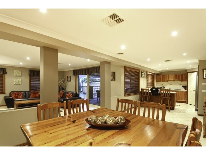 23 Cascade Avenue, Glenmore Park NSW 2745