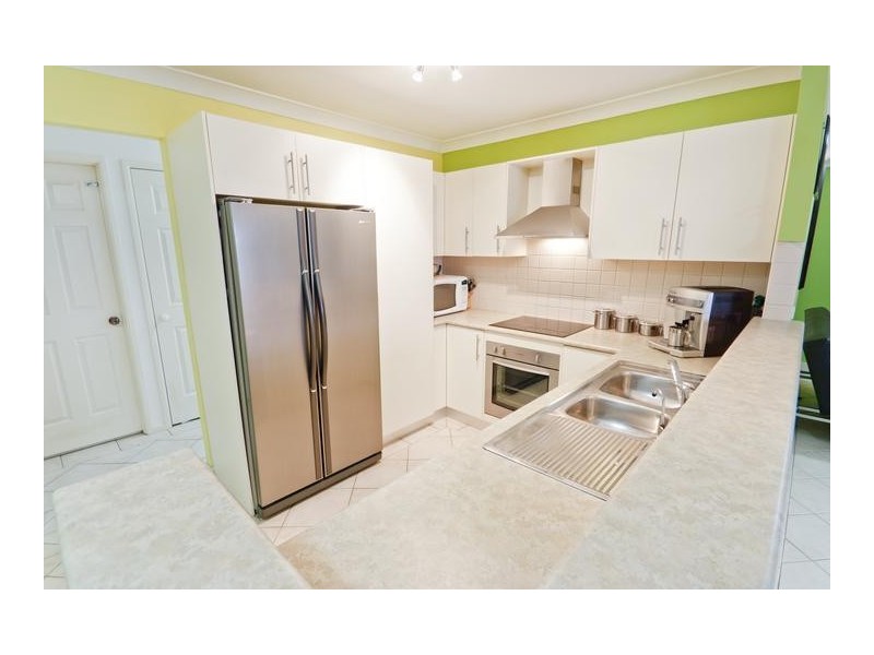 14 Dara Crescent, Glenmore Park NSW 2745