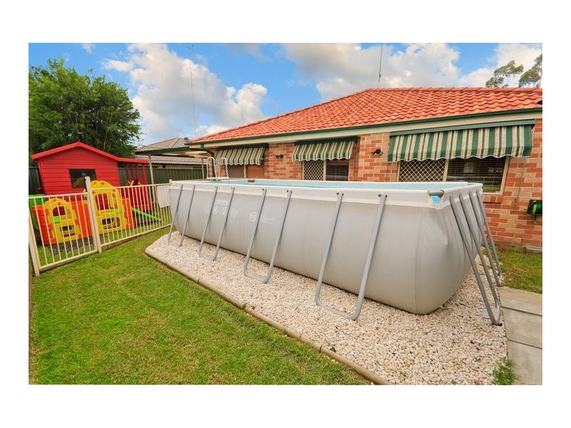 14 Dara Crescent, Glenmore Park NSW 2745