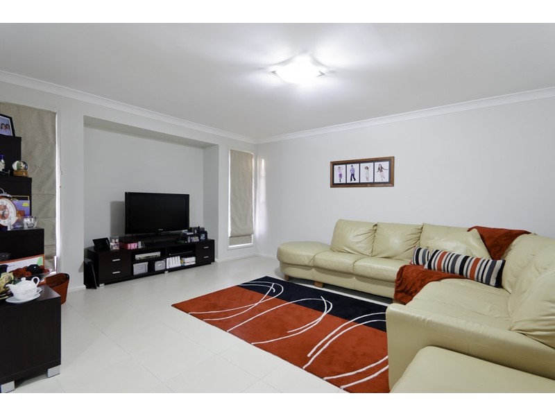 11 Redgum Street, Claremont Meadows NSW 2747