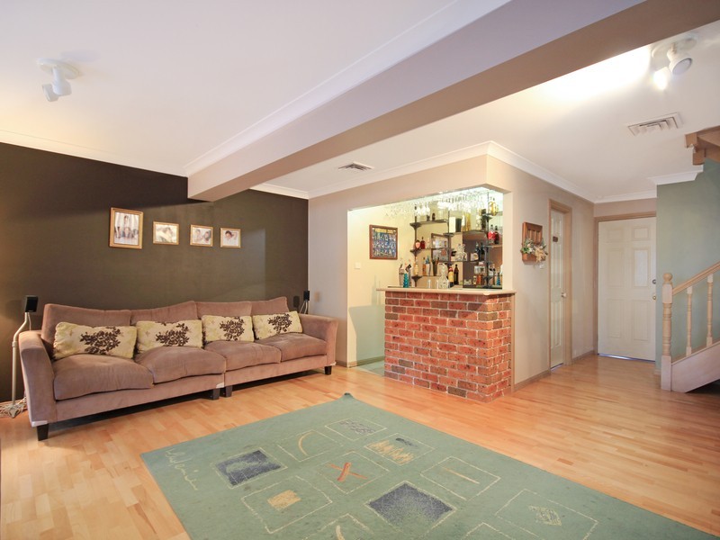 21 Sir John Jamison Circuit, Glenmore Park NSW 2745