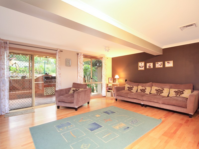 21 Sir John Jamison Circuit, Glenmore Park NSW 2745