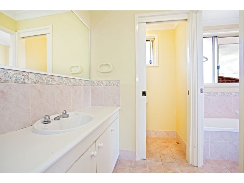 14 Cowan Place, Glenmore Park NSW 2745