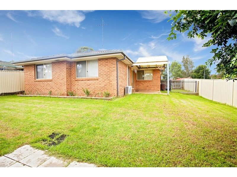 2 Jirang Place, Glenmore Park NSW 2745