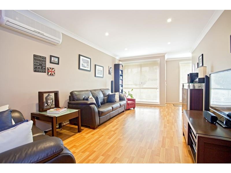 22 Linara Circuit, Glenmore Park NSW 2745
