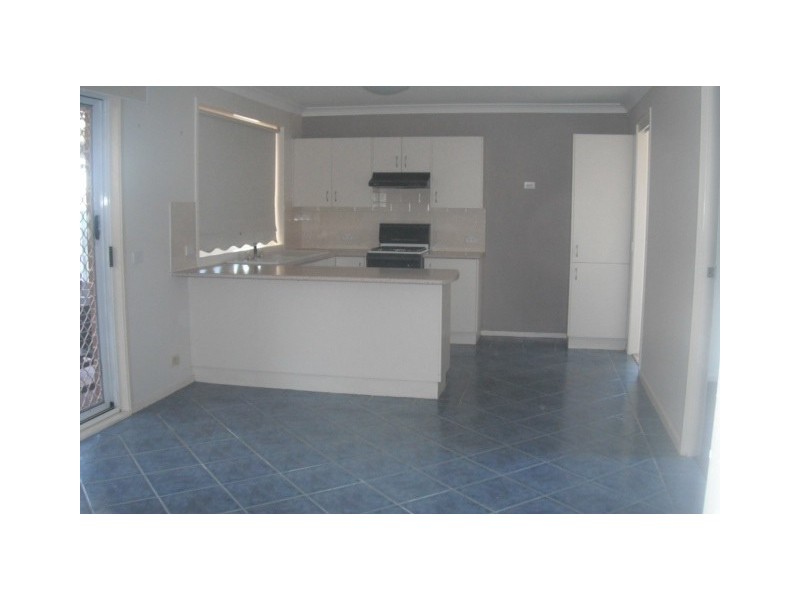 3 Rosea Place, Glenmore Park NSW 2745