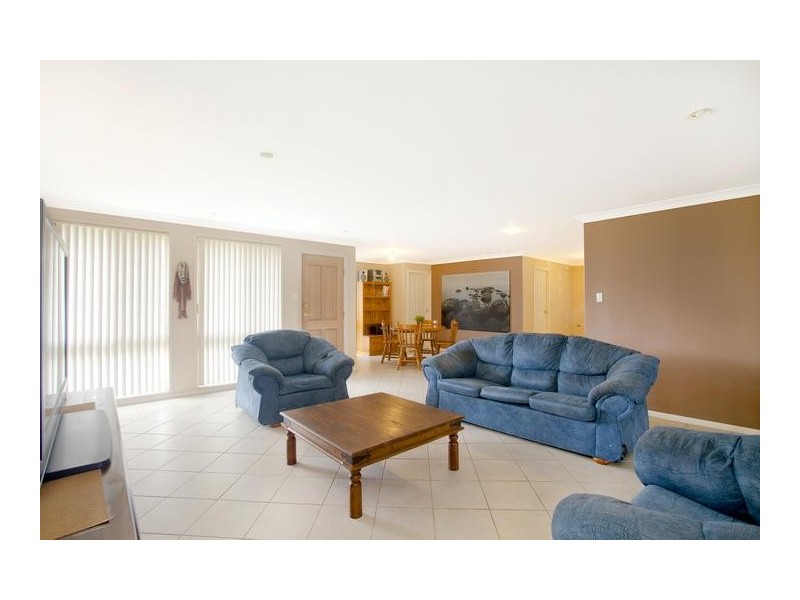 15 Calypso Road, Cranebrook NSW 2749
