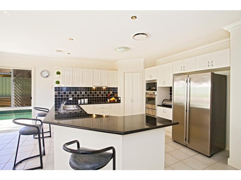 1 Karingal Court, Glenmore Park NSW 2745