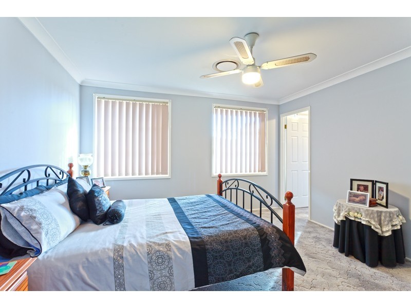 27 Muru Drive, Glenmore Park NSW 2745