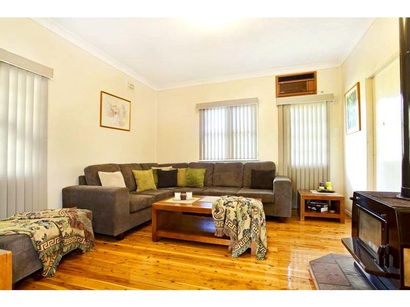 1 Nineteenth Street, Warragamba NSW 2752