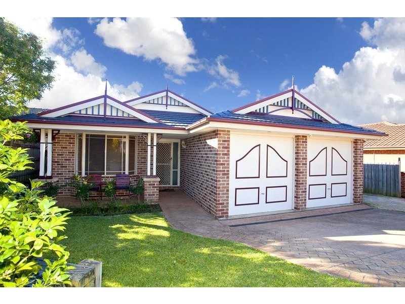 10 Dutba Place, Glenmore Park NSW 2745