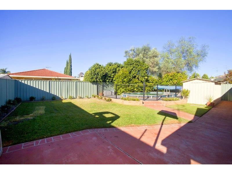 32 Muru Drive, Glenmore Park NSW 2745