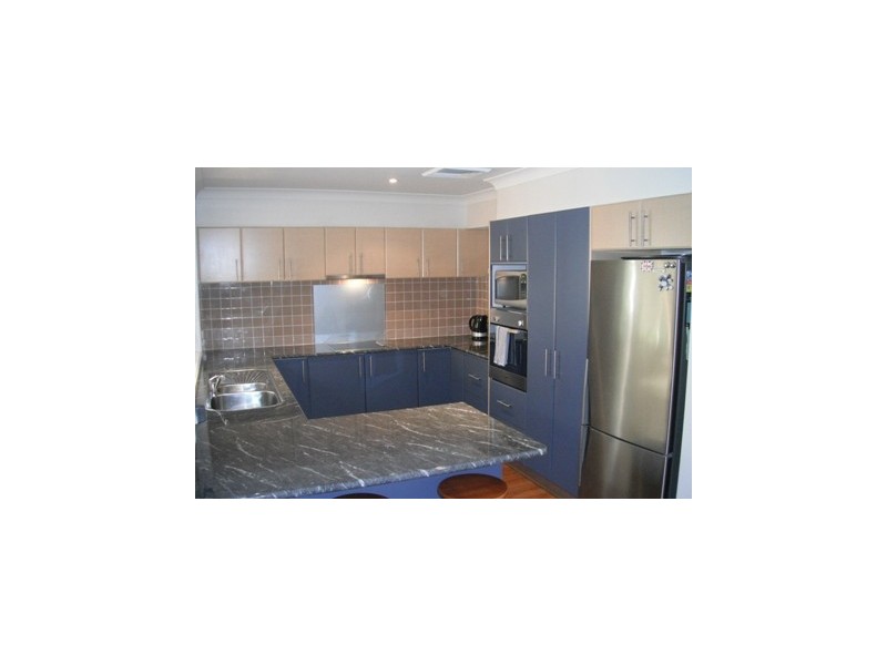 8 Dorrington Place, Glenmore Park NSW 2745