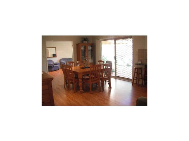 8 Dorrington Place, Glenmore Park NSW 2745