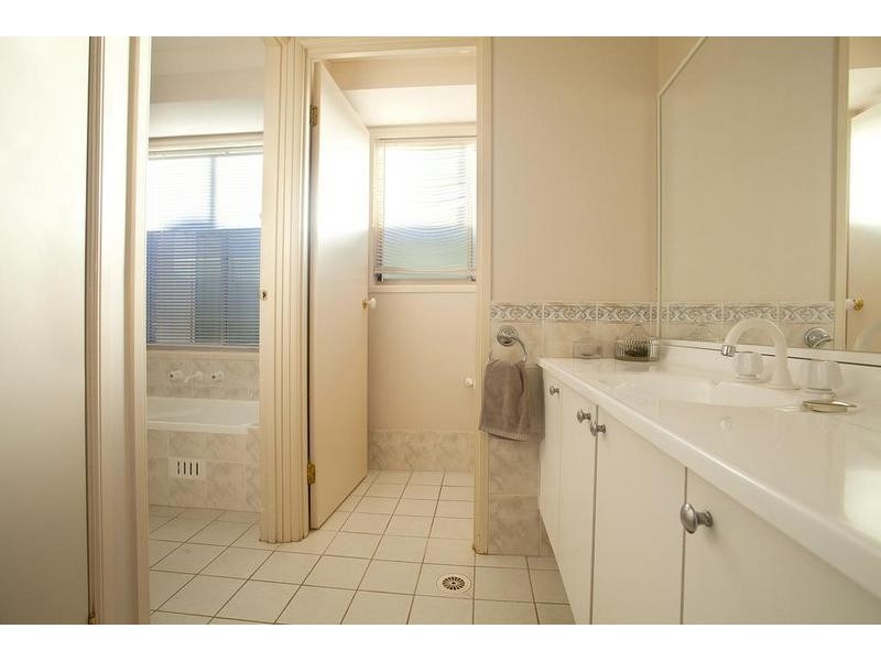 25 Jirramba Court, Glenmore Park NSW 2745