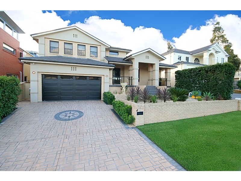 4 Parakeet Grove, Glenmore Park NSW 2745