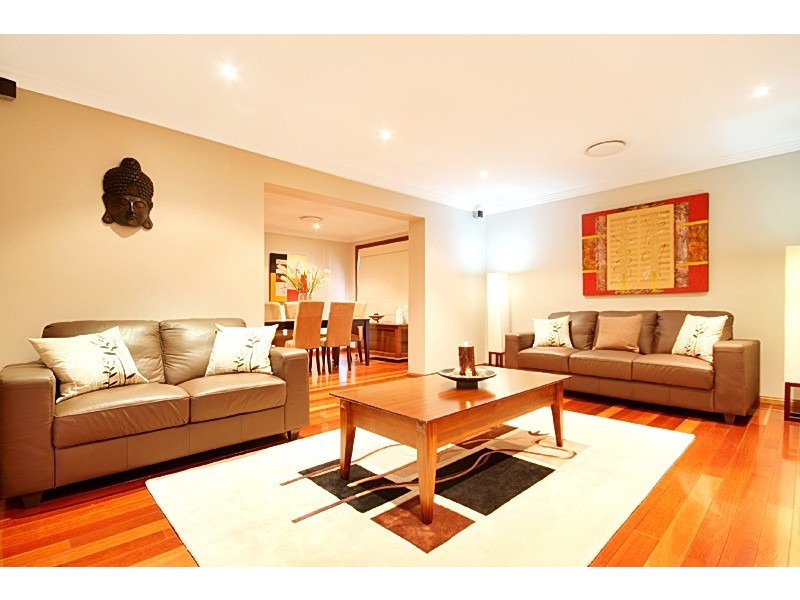 4 Parakeet Grove, Glenmore Park NSW 2745