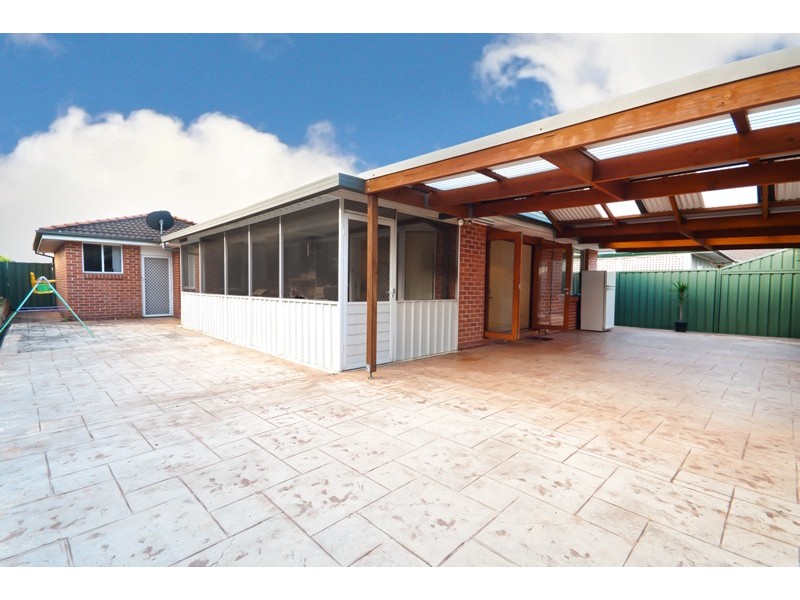 3 Dutba Place, Glenmore Park NSW 2745