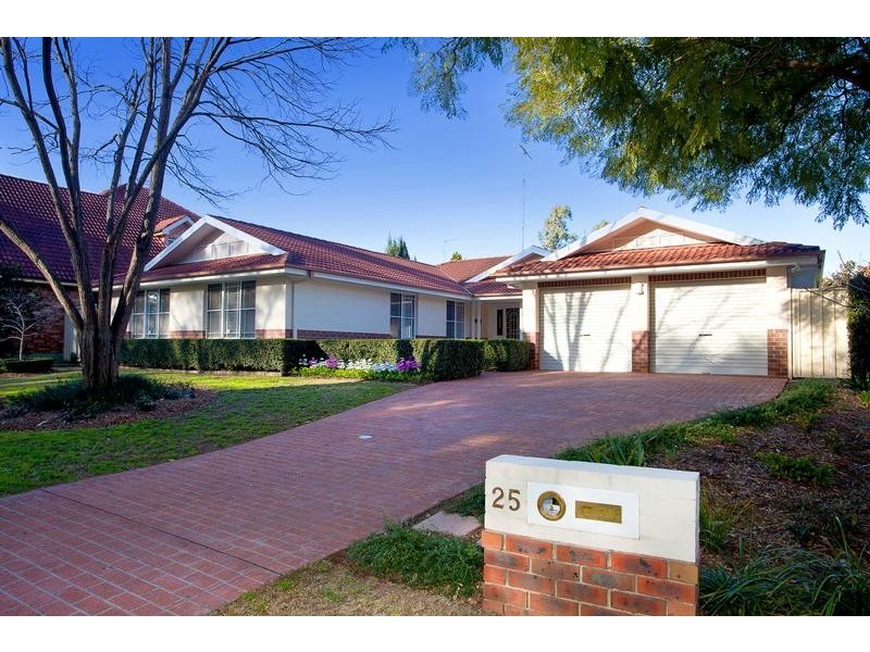 25 Devaney Ave, Glenmore Park NSW 2745