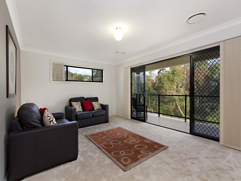 14 Coronet Terrace, Glenmore Park NSW 2745