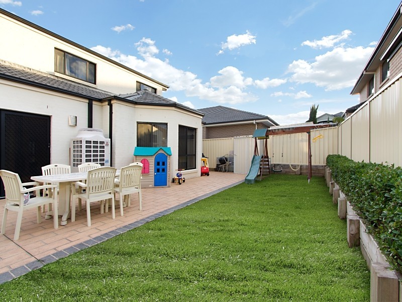 14 Coronet Terrace, Glenmore Park NSW 2745