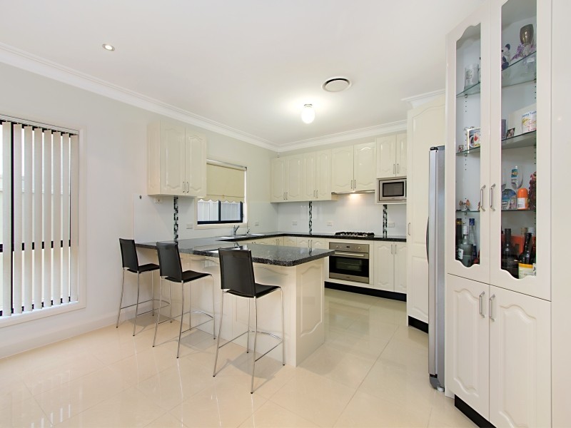 14 Coronet Terrace, Glenmore Park NSW 2745