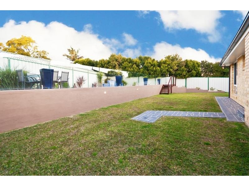 8 Allison Drive, Glenmore Park NSW 2745