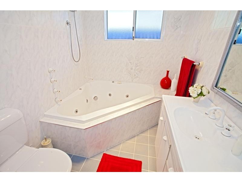 8 Herrick St, Blacktown NSW 2148