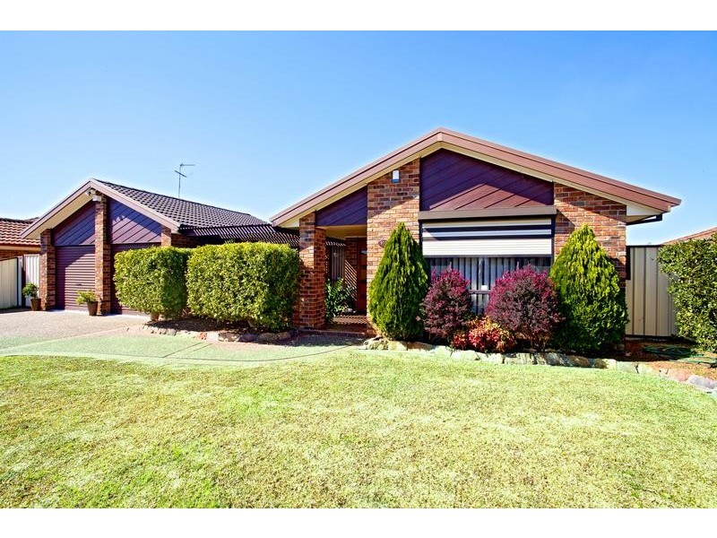 100 Muru Drive, Glenmore Park NSW 2745