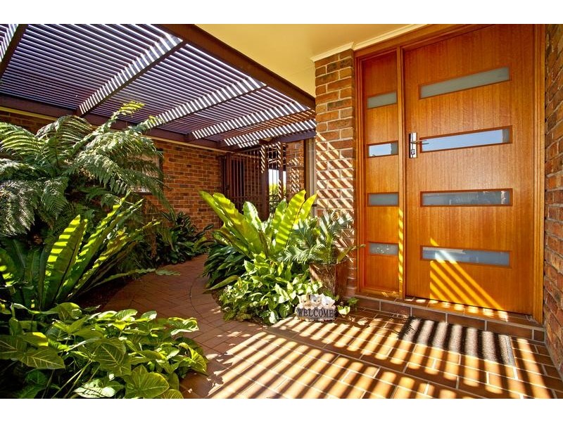 100 Muru Drive, Glenmore Park NSW 2745