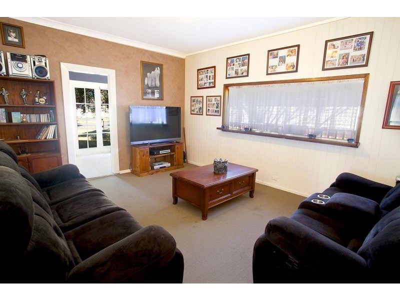 33 Carpenter Street, Colyton NSW 2760