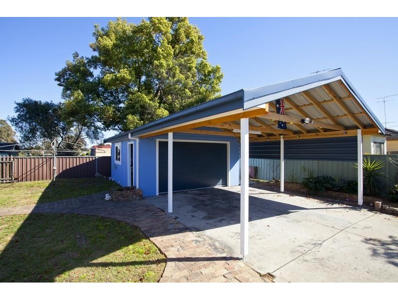 33 Carpenter Street, Colyton NSW 2760