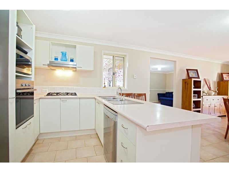 24 Dunna Place, Glenmore Park NSW 2745